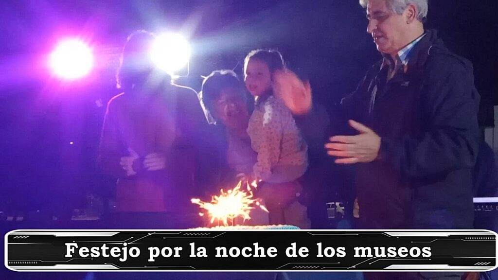 noche de los museos .mp4_snapshot_01.53.35.842